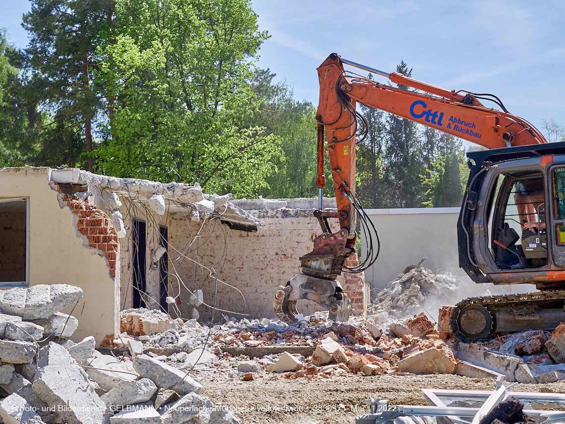11.05.2022 - Baustelle am Haus für Kinder in Neuperlach